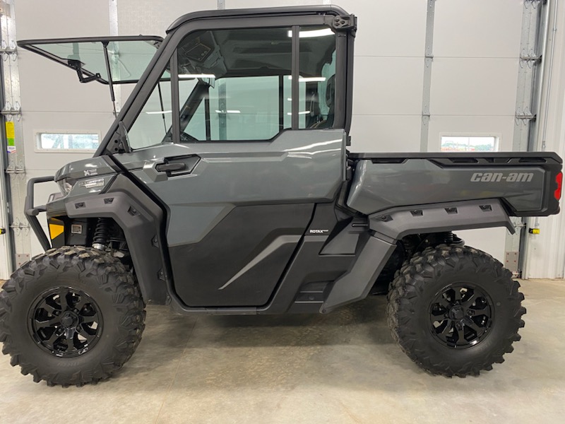 2023 Can-Am 2023 DEFENDER LTD CAB HD10 Gray SKU # 8JPD Utility Vehicle