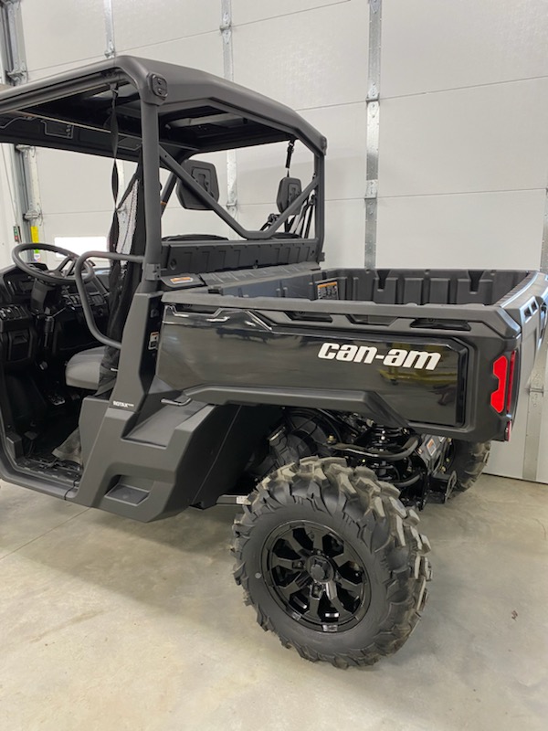 2024 Can-Am 2024 DEFENDER XT HD10 64"BLACK SKU # 8CRF Utility Vehicle