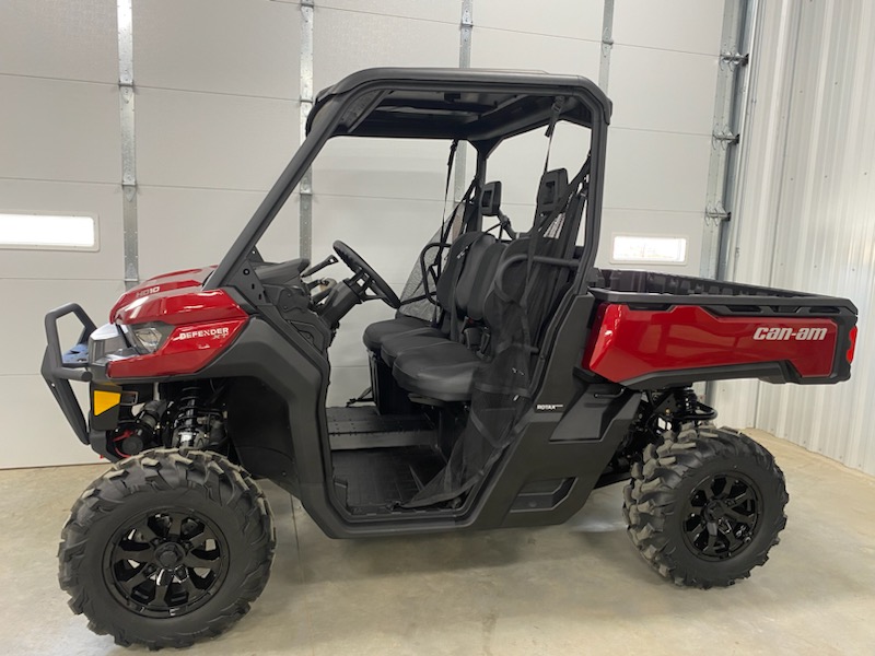 2024 Can-Am 2024 DEFENDER XT HD10 64" RED SKU # 8CRB Utility Vehicle