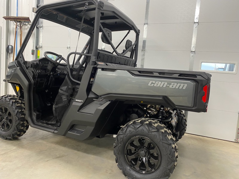 2024 Can-Am 2024 DEFENDER XT 62" HD7 GRAY SKU # 8ARC Utility Vehicle