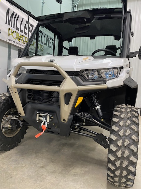 2024 Can-Am 2024 DEFENDER LTD CAB HD10 PEARL WHITE SKU # 8JRB Utility Vehicle