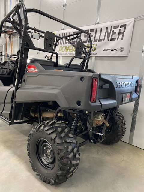 2016 Honda 2016 PIONEER 700 Red Utility Vehicle