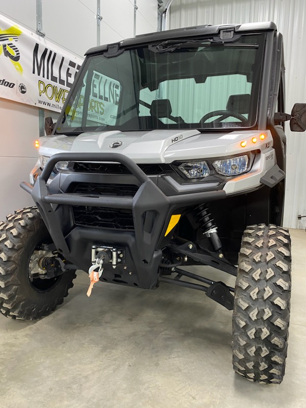 2020 Can-Am 2020 Defender Cab XT HD10 Silver Sku # 8DLC Utility Vehicle