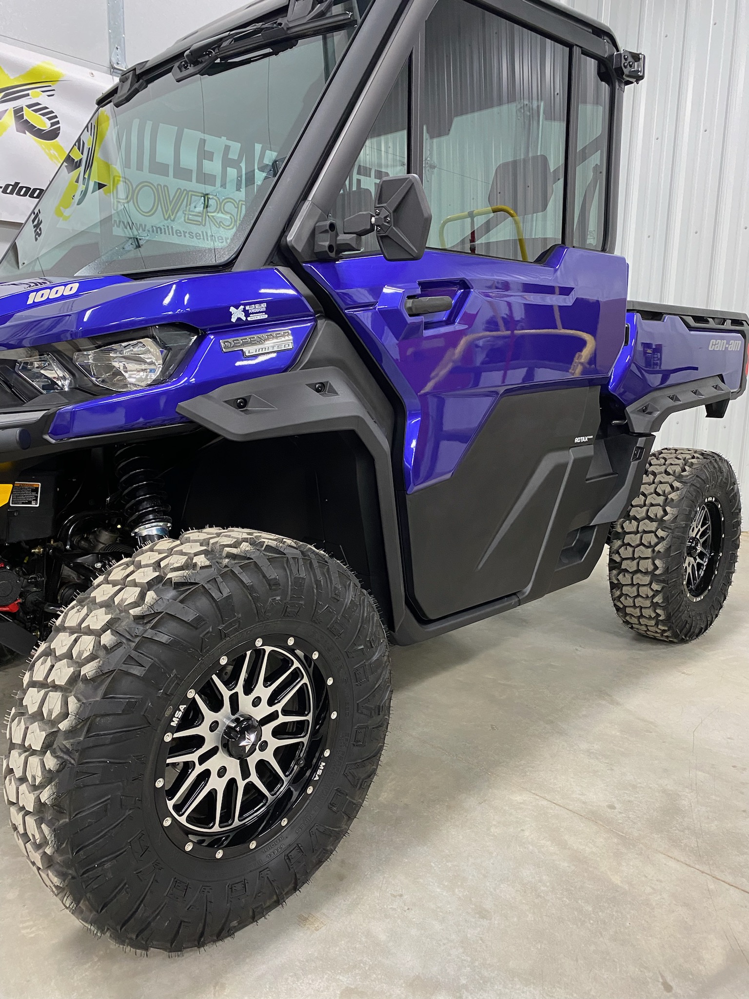 2024 Can-Am 2024 DEFENDER LTD CAB HD10 PURPLE SKU # 8JRD Utility Vehicle