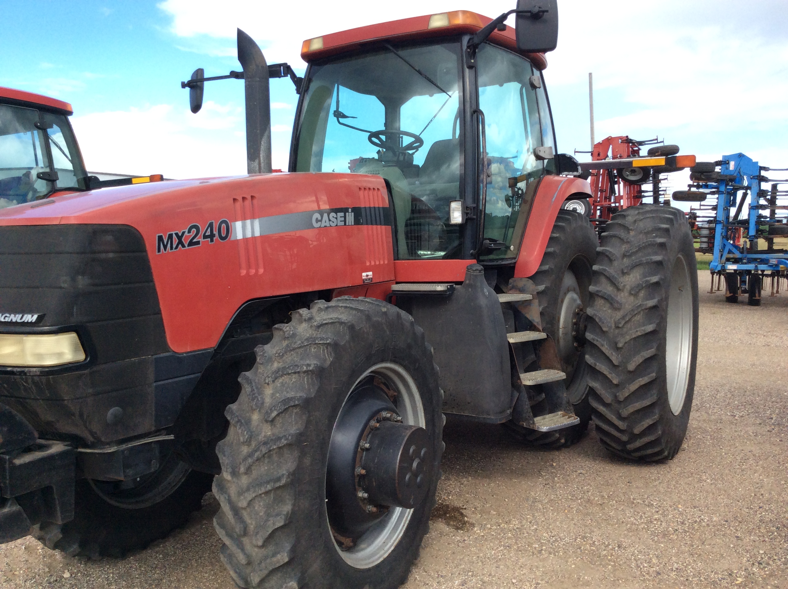 2001 Case IH MX 240 Tractor