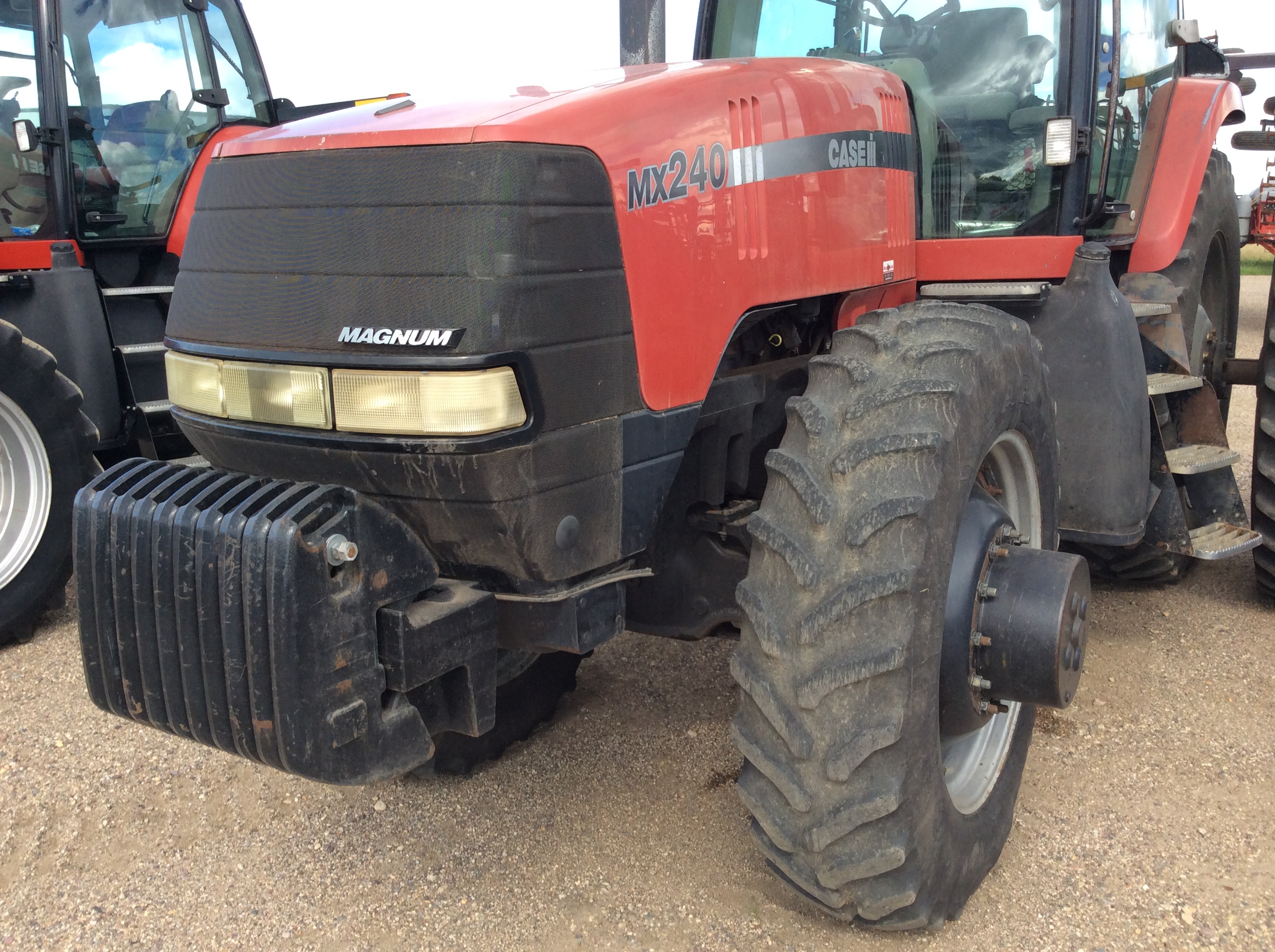 2001 Case IH MX 240 Tractor