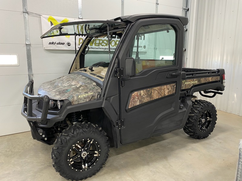 2021 John Deere 2021 GATOR 835R CAB HVAC XUV CAMO Utility Vehicle