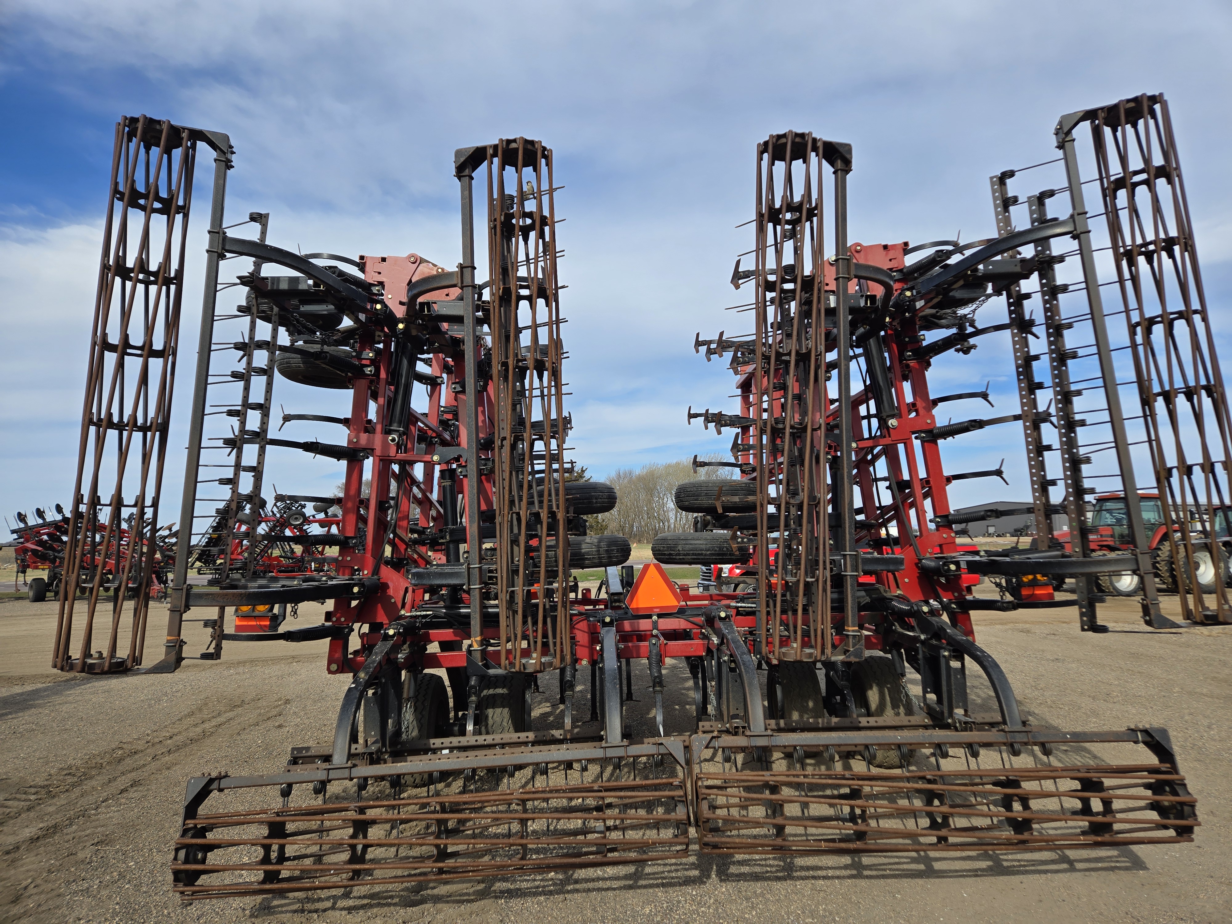 2010 Case IH Tigermate 200--50.5 w/Basket Field Cultivator