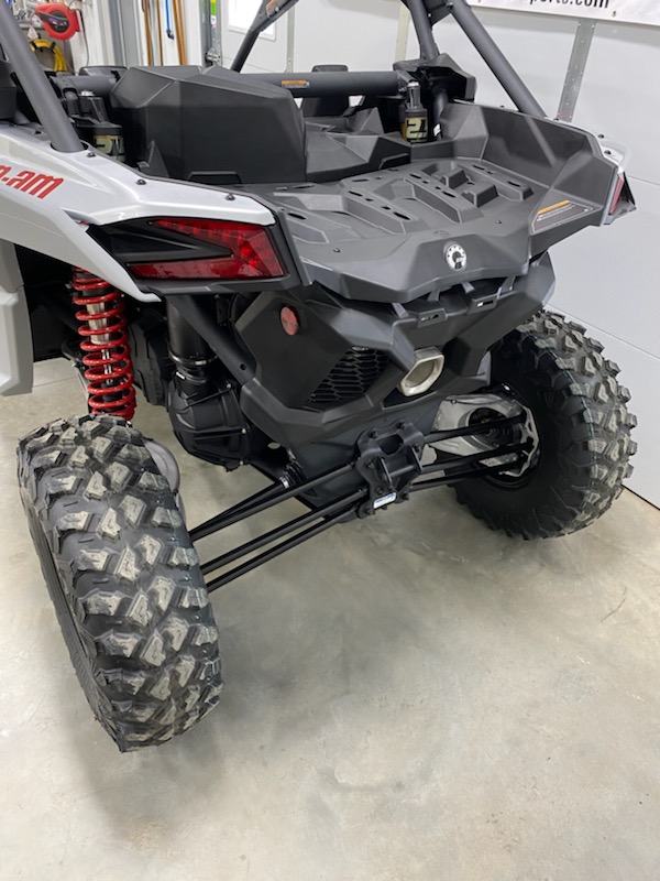 2025 Can-Am 2025 MAV X3 DS TURBO RR 900 64"RED/SILV SKU # 7XSD Utility Vehicle