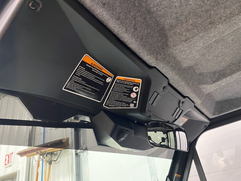 2025 Can-Am 2025 DEFENDER MAX LTD CAB HD10 PEARL WHITE SKU # 6 Utility Vehicle