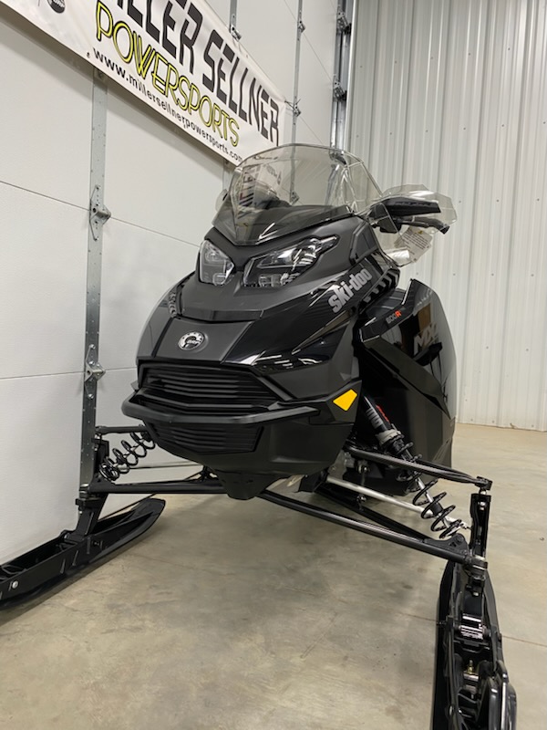 2025 Ski-Doo 2025 MXZ ADR 600 137" 1.25" RS BLK SKU # BDSF Snowmobile