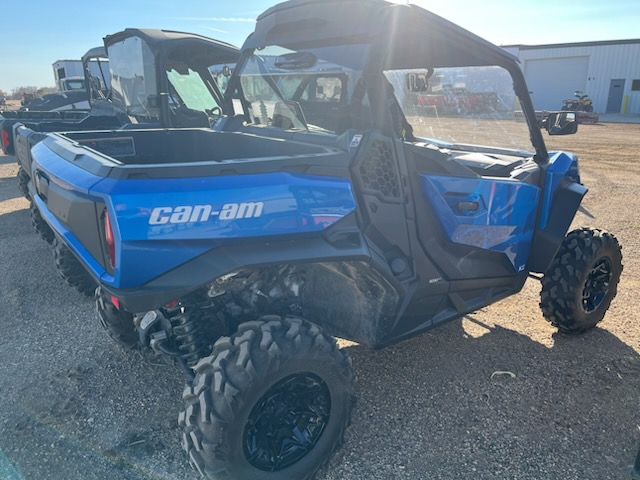 2023 Can-Am 2023 COMMANDER XT 700 60"BLUE SKU # 9APB Utility Vehicle