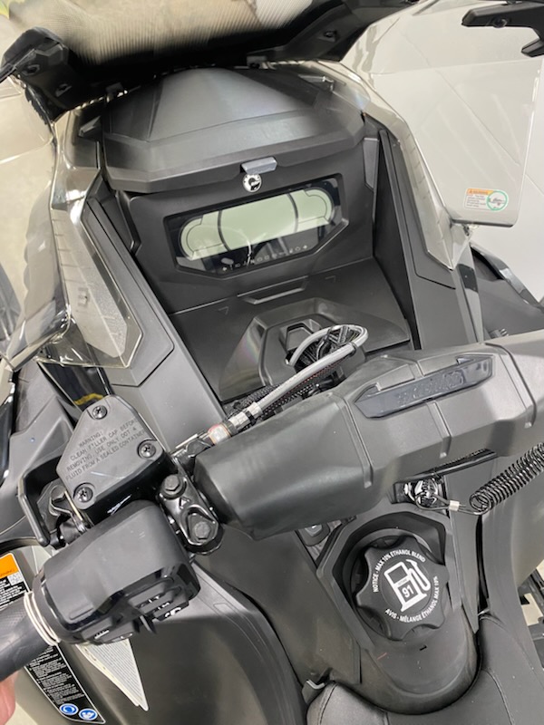 2025 Ski-Doo 2025 G.T. LE 900 ACE TURBO R BLK SKU # EPSB Snowmobile