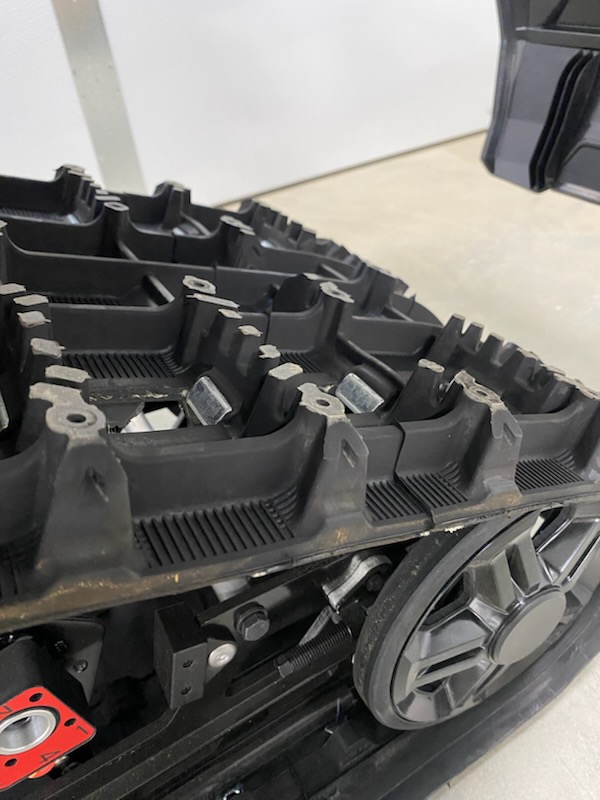 2025 Ski-Doo 2025 G.T. LE 900 ACE TURBO BLK SKU # ERSB Snowmobile