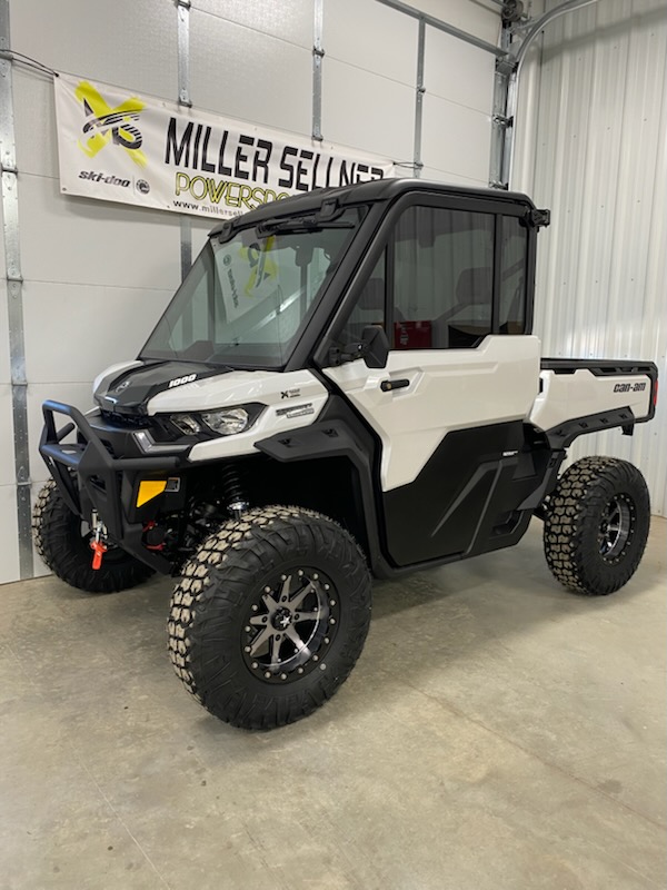 2025 Can-Am 2025 DEFENDER LTD CAB HD10 PEARL WHITE SKU # 8JSD Utility Vehicle