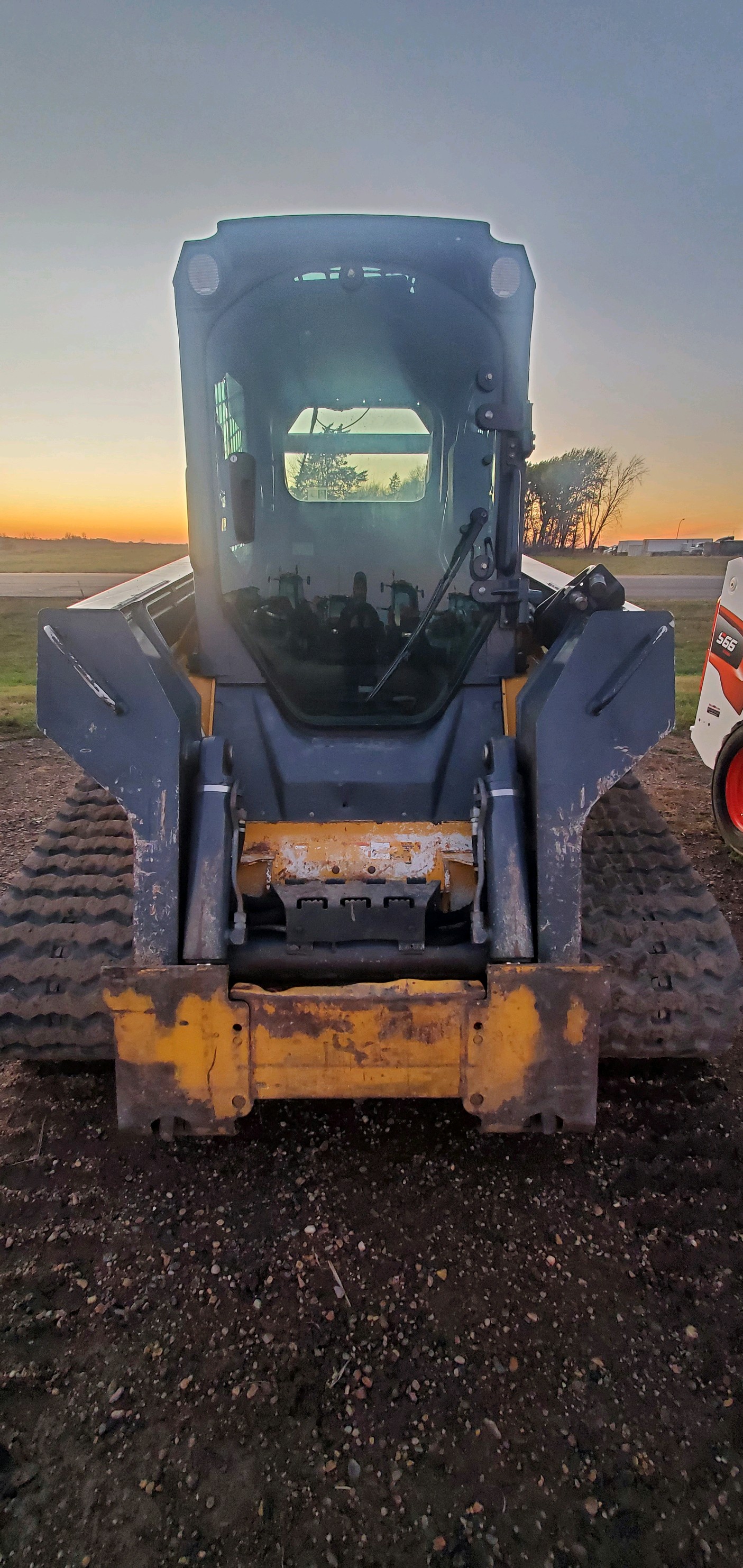 2011 John Deere 333D Compact Track Loader