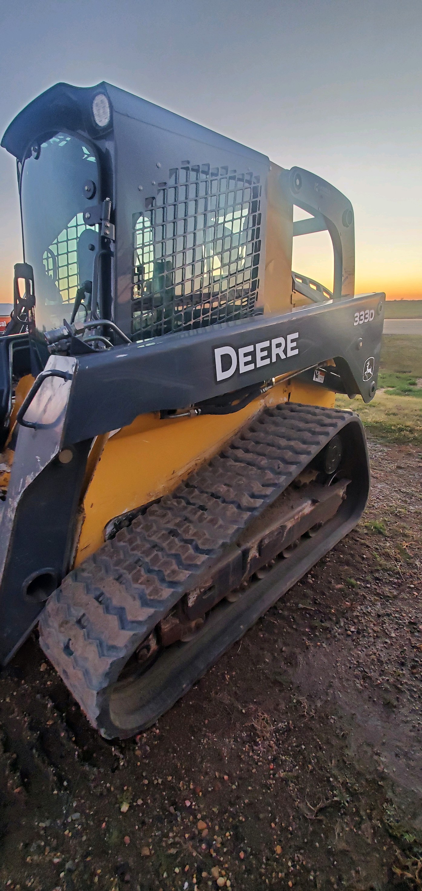 2011 John Deere 333D Compact Track Loader