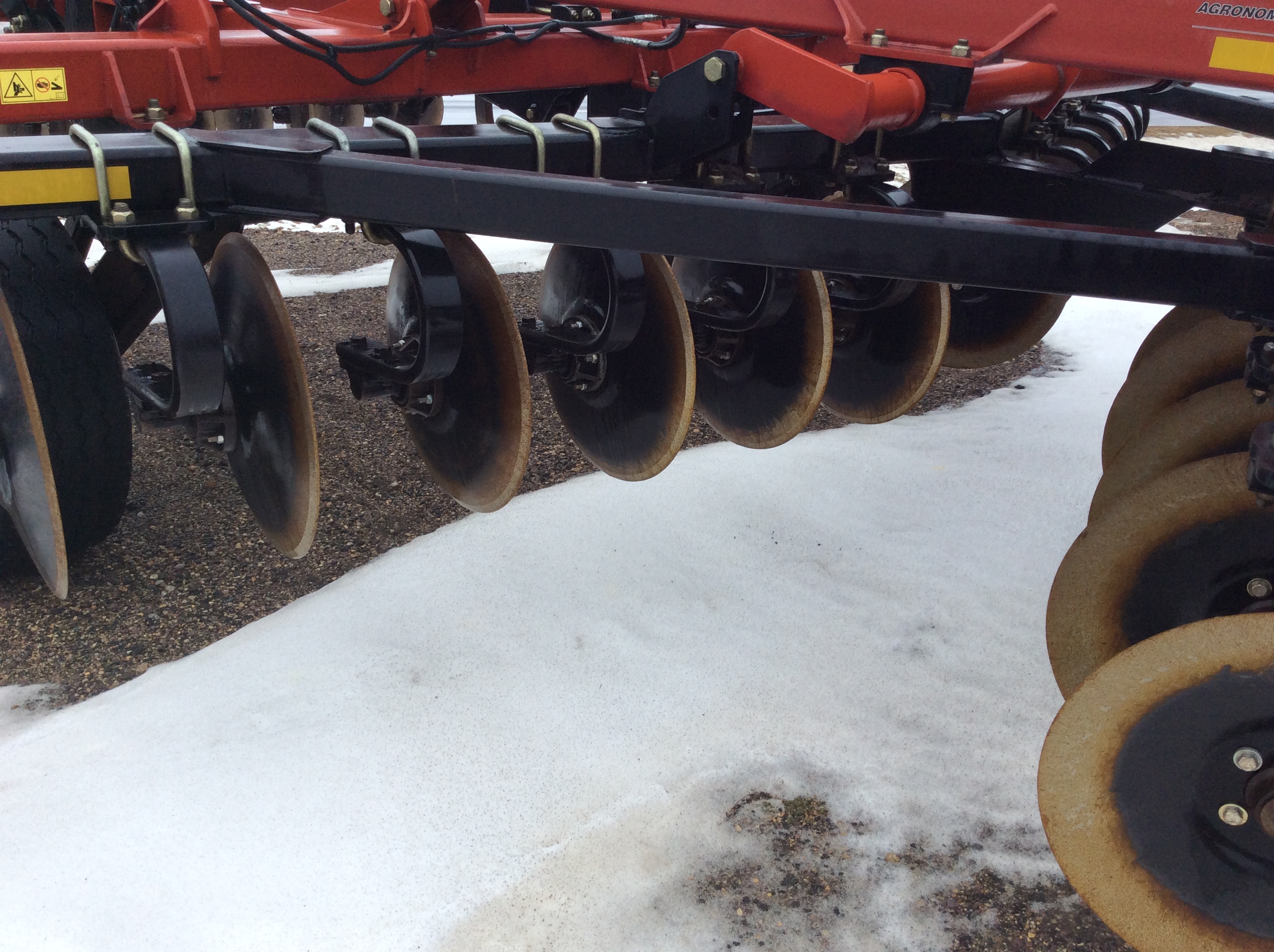 2014 Case IH ECOLO-TIGER 875:-Parabolic Shank-Spring Reset:-14 Deep Tillage