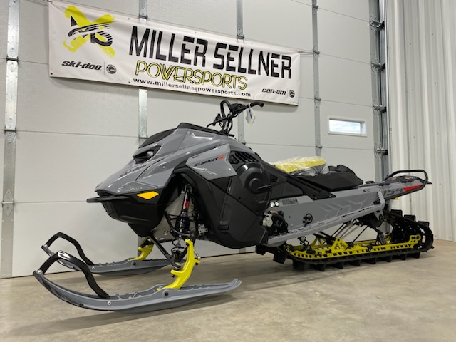 2025 Ski-Doo 2025 SUM X 850 SHOT 154" GRAY/BLK SKU # TNSB Snowmobile