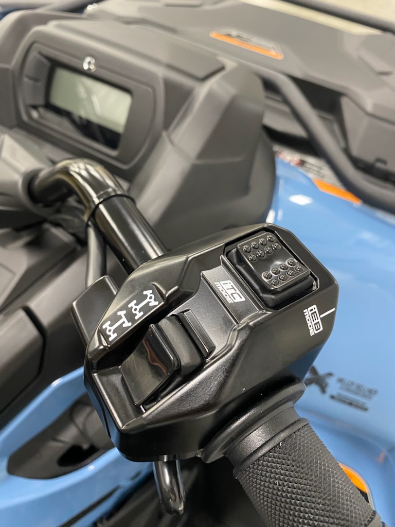 2025 Can-Am 2025 OUTLANDER XT 700 BLUE SKU # 1GSB ATV