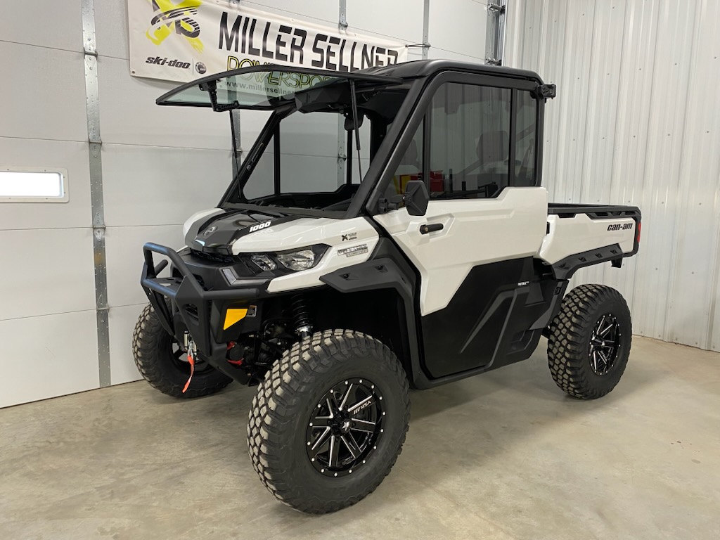 2025 Can-Am 2025 DEFENDER LTD CAB HD10 PEARL WHITE SKU # 8JSD Utility Vehicle