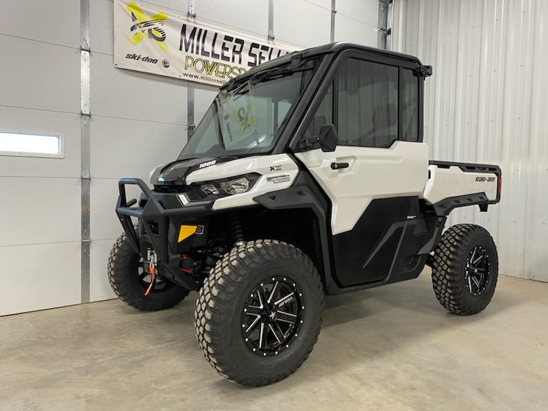 2025 Can-Am 2025 DEFENDER LTD CAB HD10 PEARL WHITE SKU # 8JSD Utility Vehicle