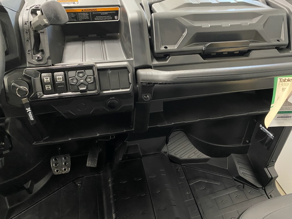 2025 Can-Am 2025 DEFENDER XT 62" HD9 CAMO SKU # 8FSK Utility Vehicle