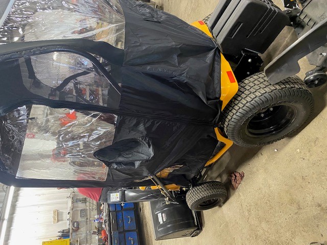 2024 Cub Cadet SLX50 XT2 Mower/Riding