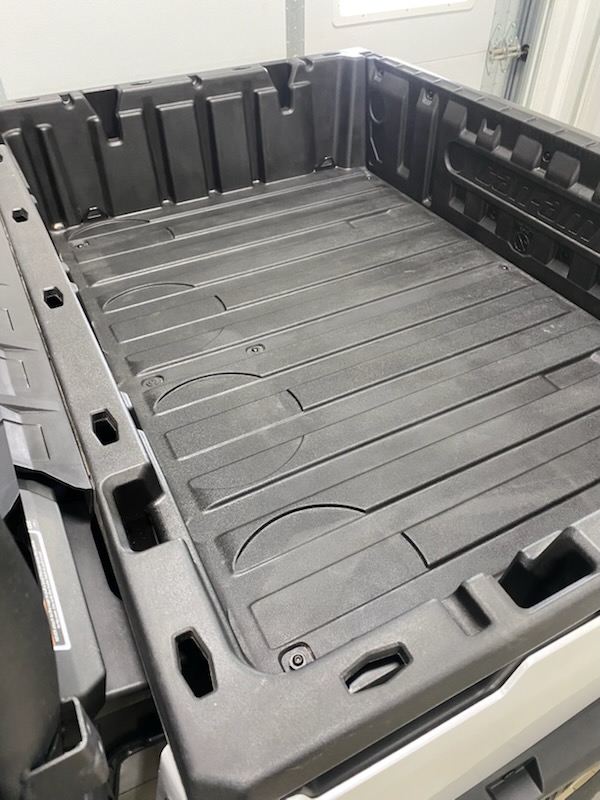 2025 Can-Am 2025 DEFENDER LTD CAB HD10 WHITE SKU # 8JSH Utility Vehicle