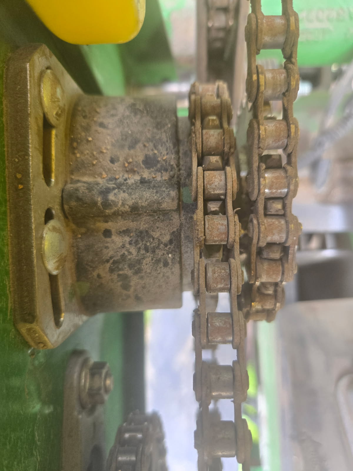 2002 John Deere 1760 12R30 Planter