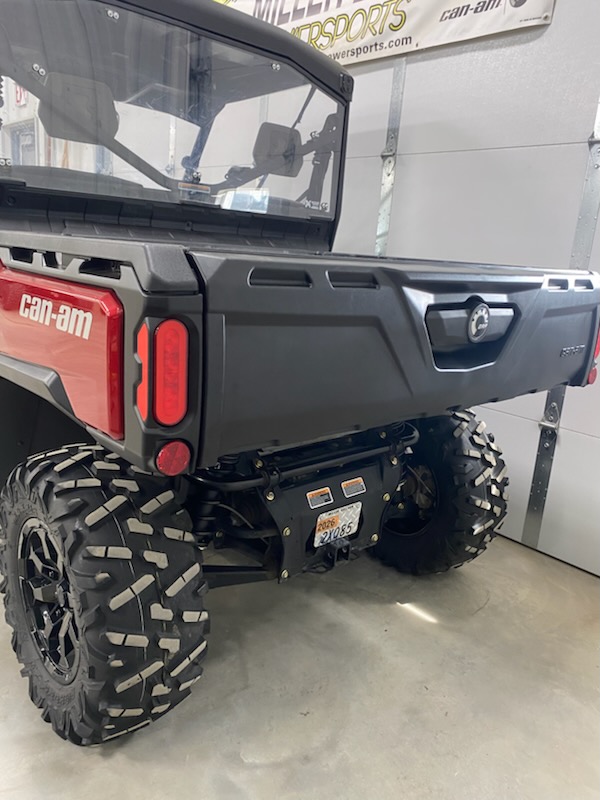 2019 Can-Am 2019 DEFENDER XT HD8 RED SKU # 8FKB Utility Vehicle