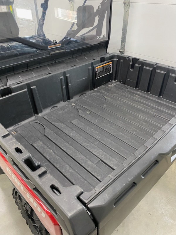 2019 Can-Am 2019 DEFENDER XT HD8 RED SKU # 8FKB Utility Vehicle