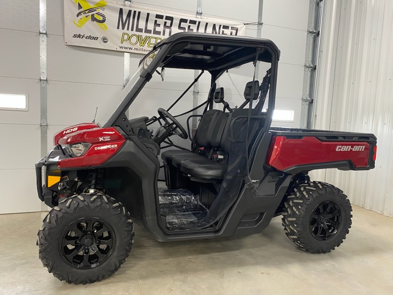 2019 Can-Am 2019 DEFENDER XT HD8 RED SKU # 8FKB Utility Vehicle