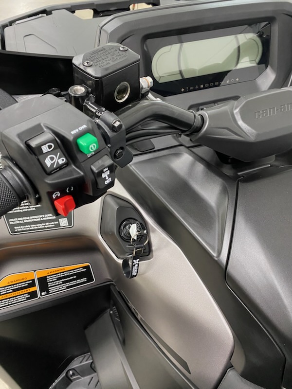 2025 Can-Am 2025 OUTLANDER XT 850 PLAT SATIN SKU # 4ESA ATV