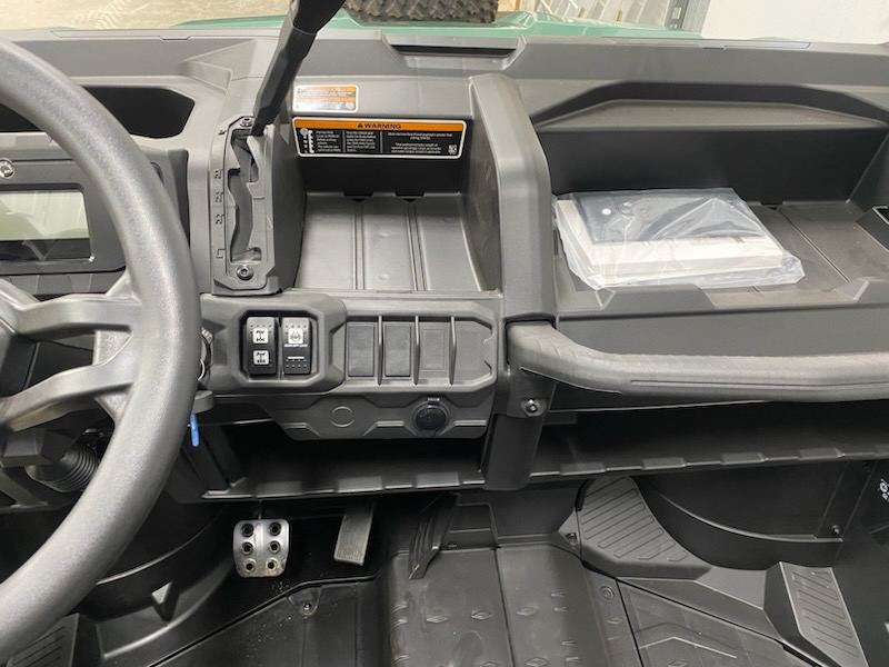 2025 Can-Am 2025 DEFENDER DPS HD9 62"GREEN SKU # 8ESL Utility Vehicle