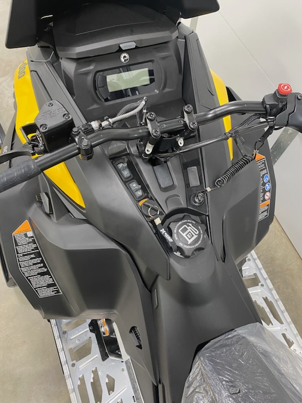 2026 Ski-Doo 2026 MXZ SPORT 600EFI 129 YEL SKU # BHSB Snowmobile