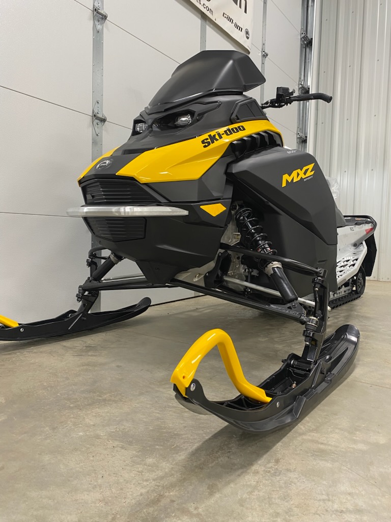 2026 Ski-Doo 2026 MXZ SPORT 600EFI 129 YEL SKU # BHSB Snowmobile