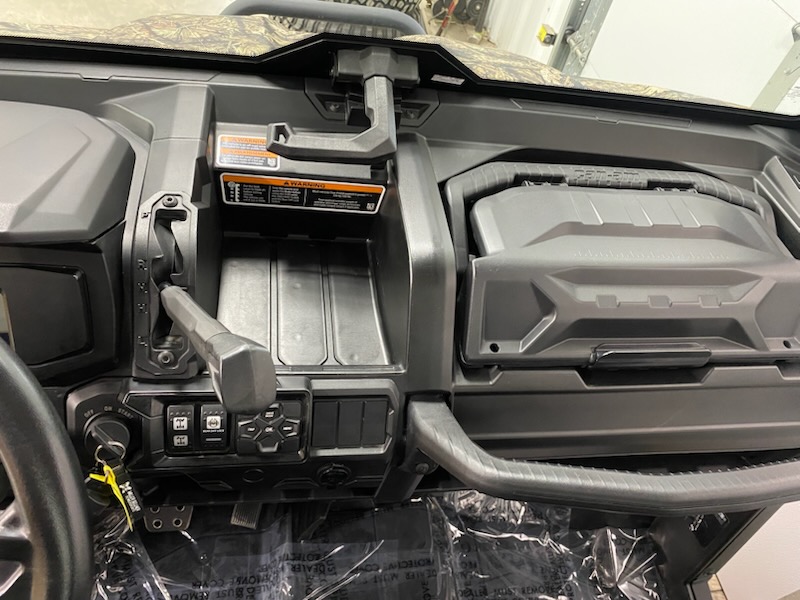 2023 Can-Am 2023 Defender XT HD9 Camo Sku # 8FPH Utility Vehicle