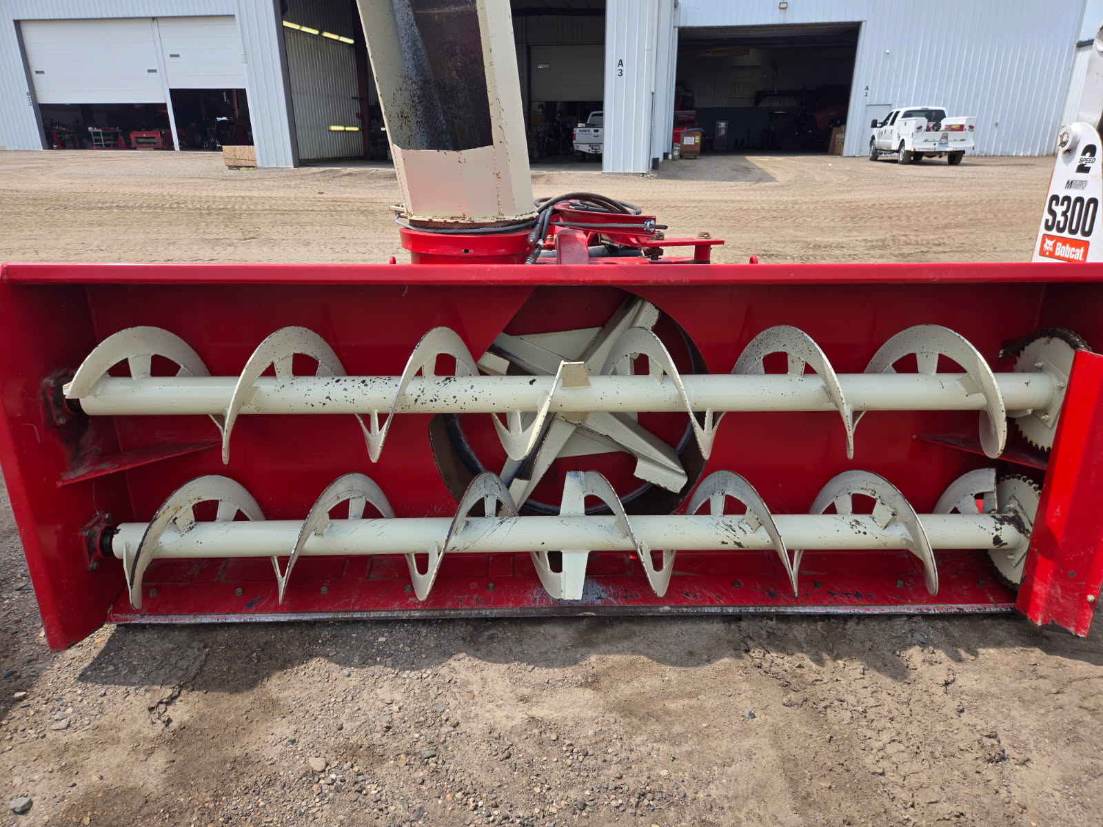 Buhler Farm King Y1080C Snow Blower