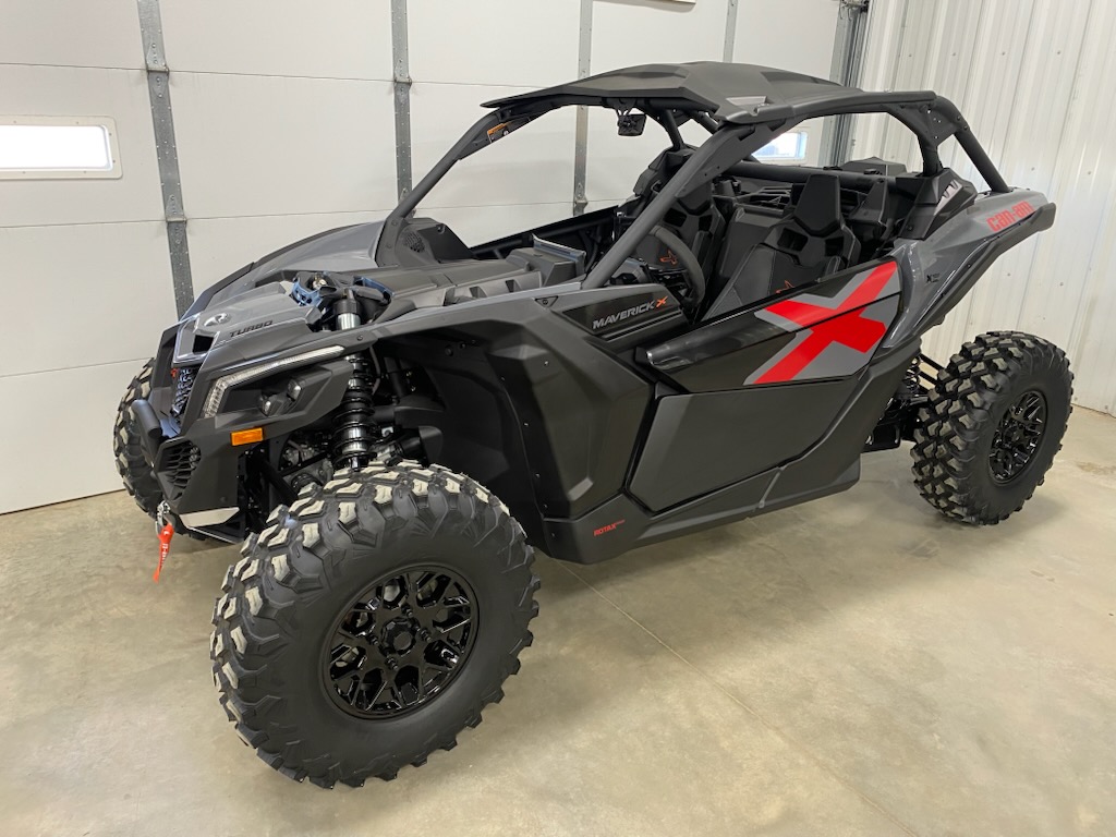 2026 Can-Am 2026 MAV X3 TURBO 900 64"GREY SKU # 8JTL Utility Vehicle