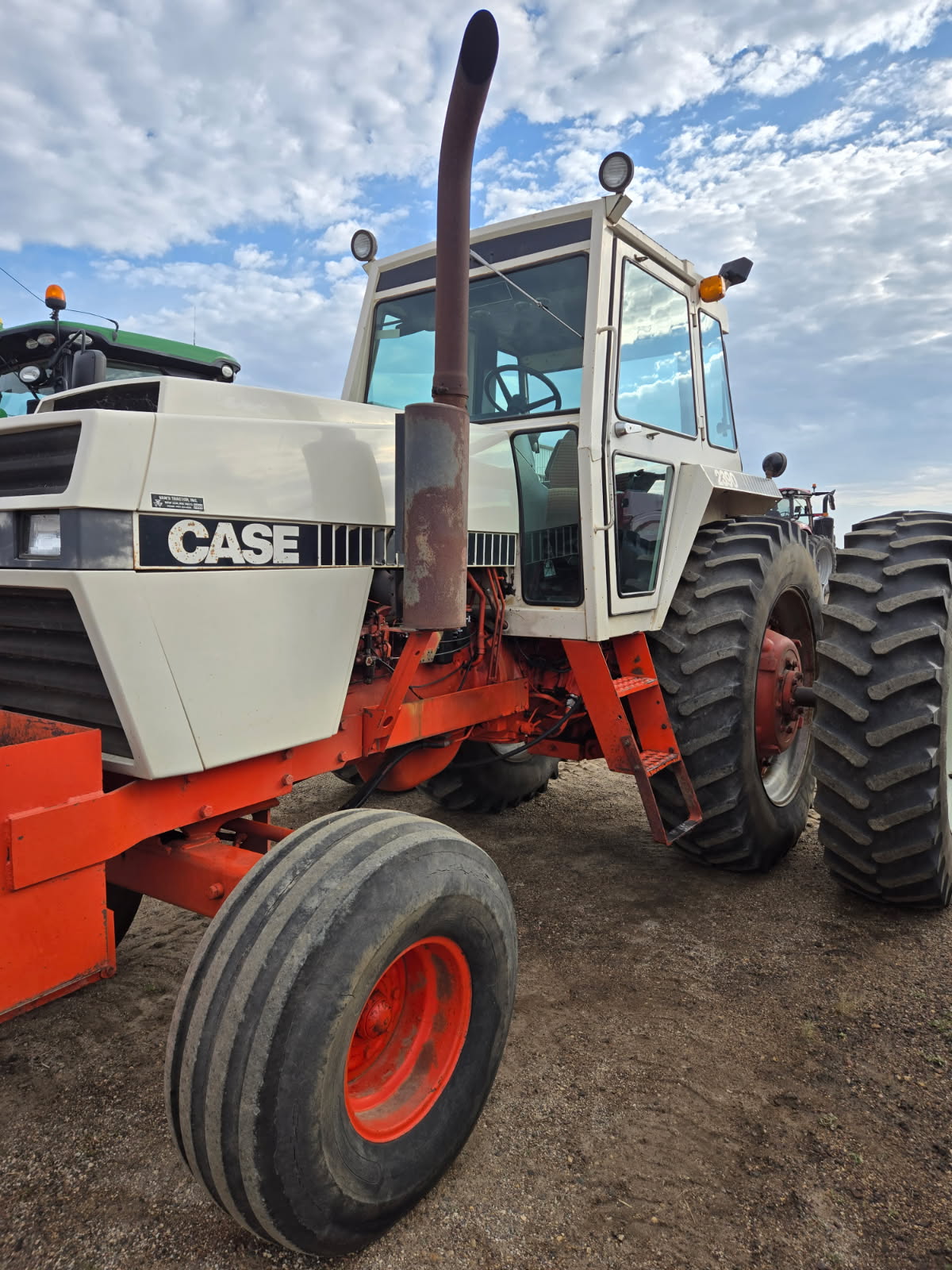 1981 JI Case 2390 Tractor
