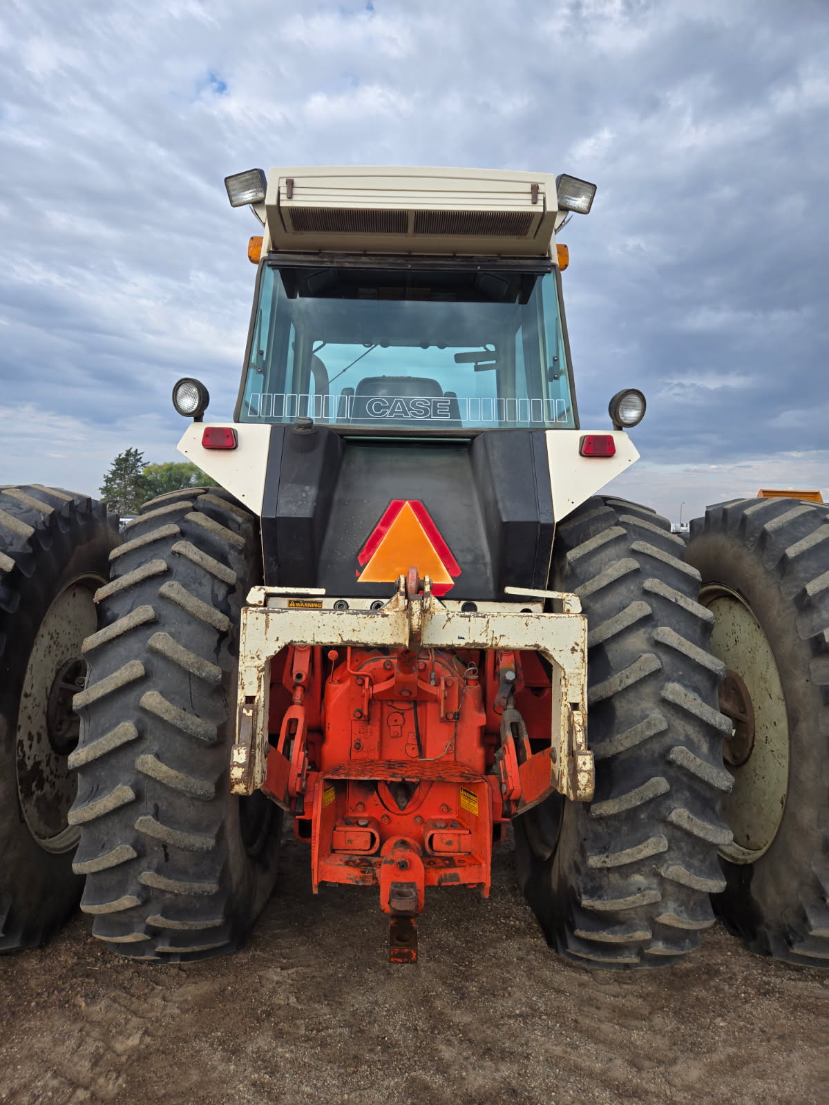 1981 JI Case 2390 Tractor