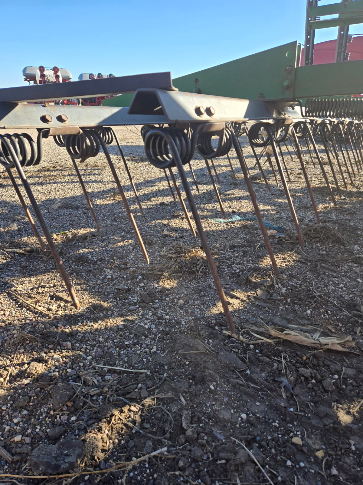 John Deere 960 Field Cultivator