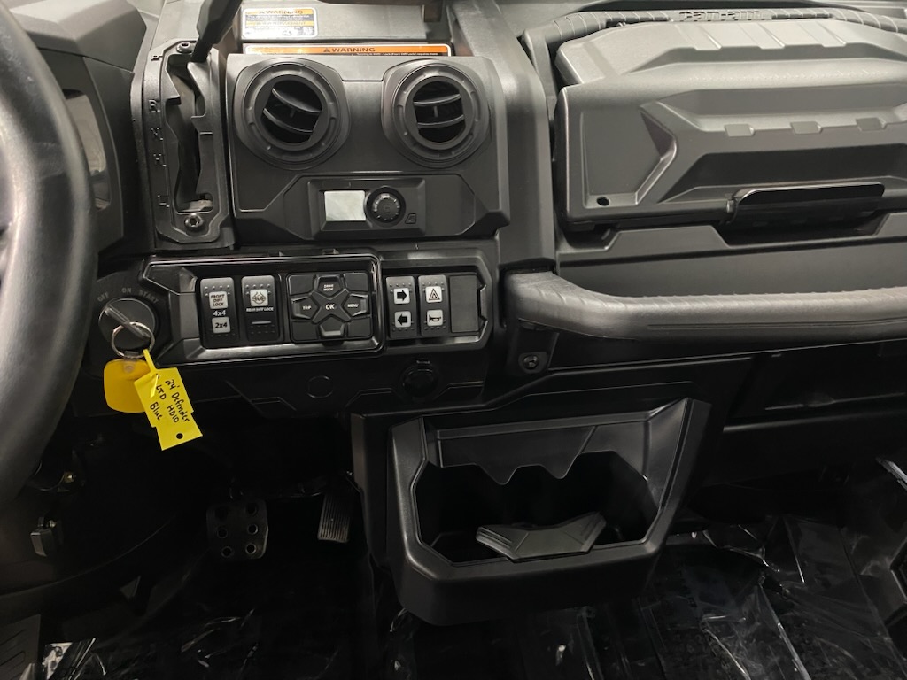 2024 Can-Am 2024 DEFENDER LTD CAB HD10 BLUE SKU # 8JRD Utility Vehicle