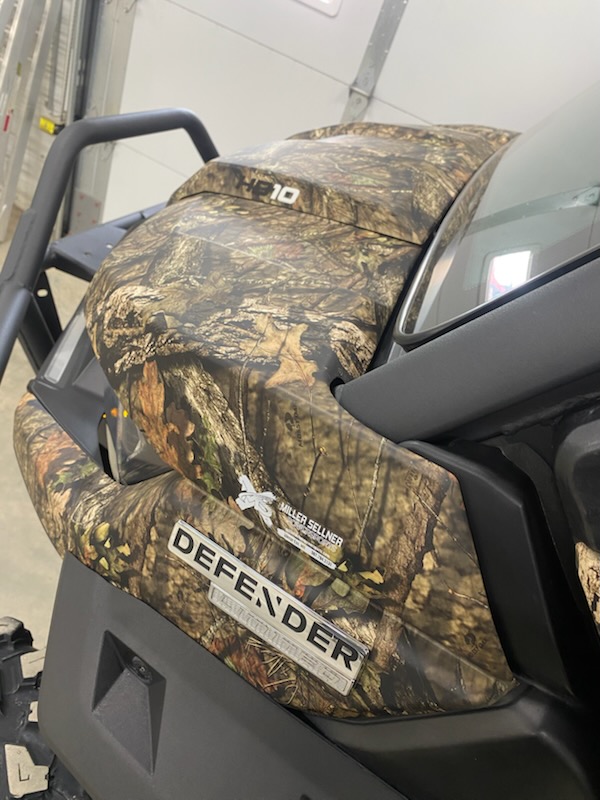 2023 Can-Am 2023 DEFENDER LTD CAB HD10 CAMO SKU # 8JPF Utility Vehicle