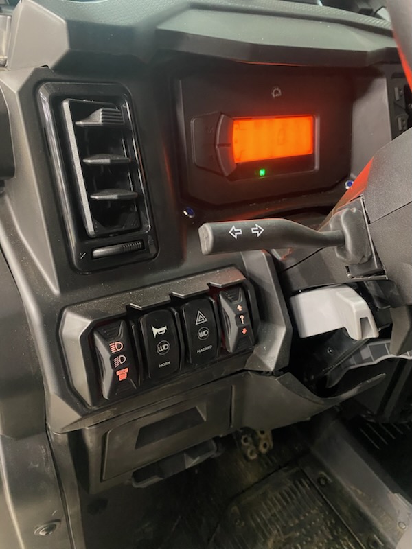 2026 Can-Am 2026 DEFENDER MAX XT CAB HD11 BLUE SKU # 9FTG Utility Vehicle