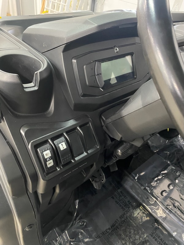 2023 Can-Am 2023 DEFENDER XT 62"HD9 GRAY SKU # 8FPD Utility Vehicle