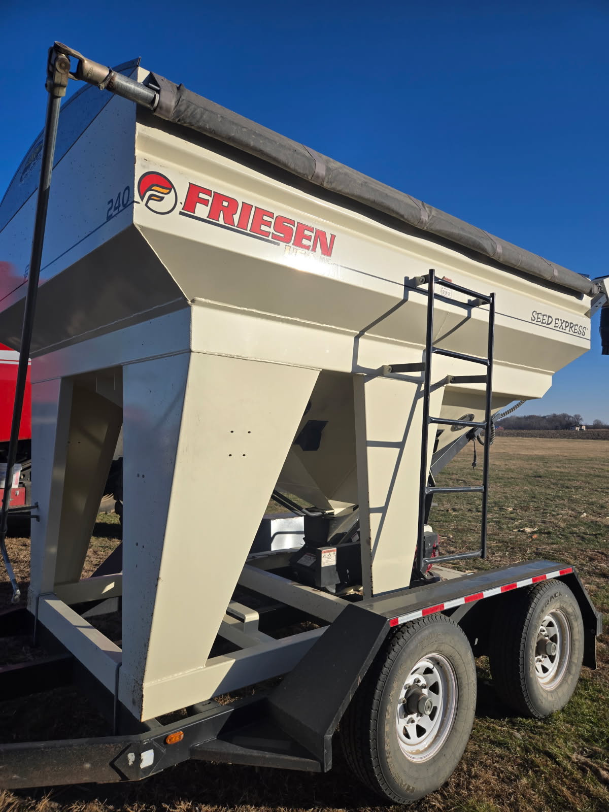 Friesen 240 Seed Tender