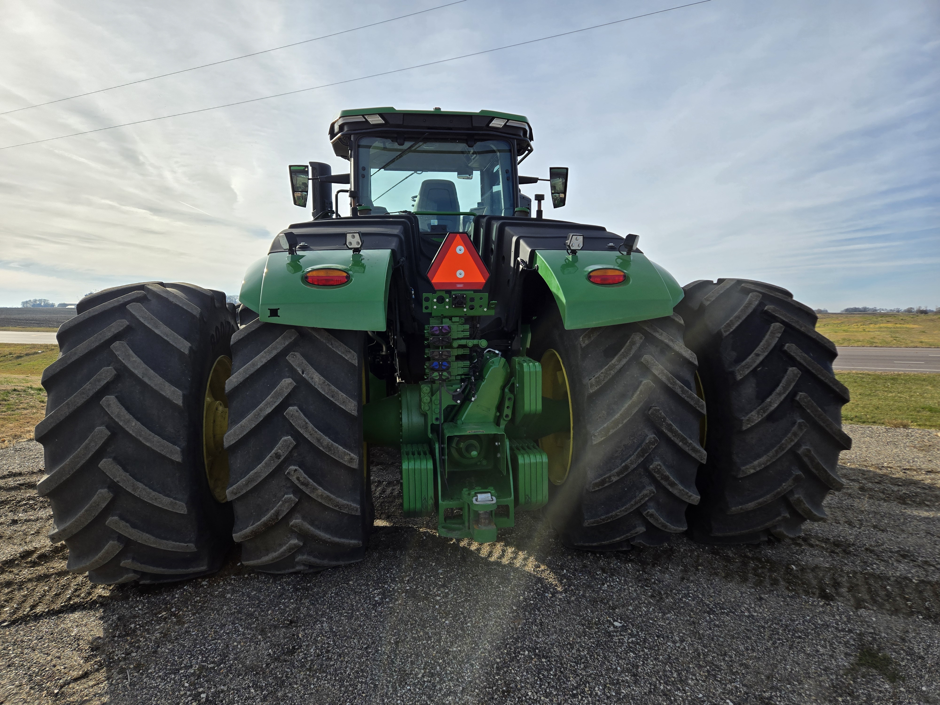 2023 John Deere 9R 640 Tractor 4WD
