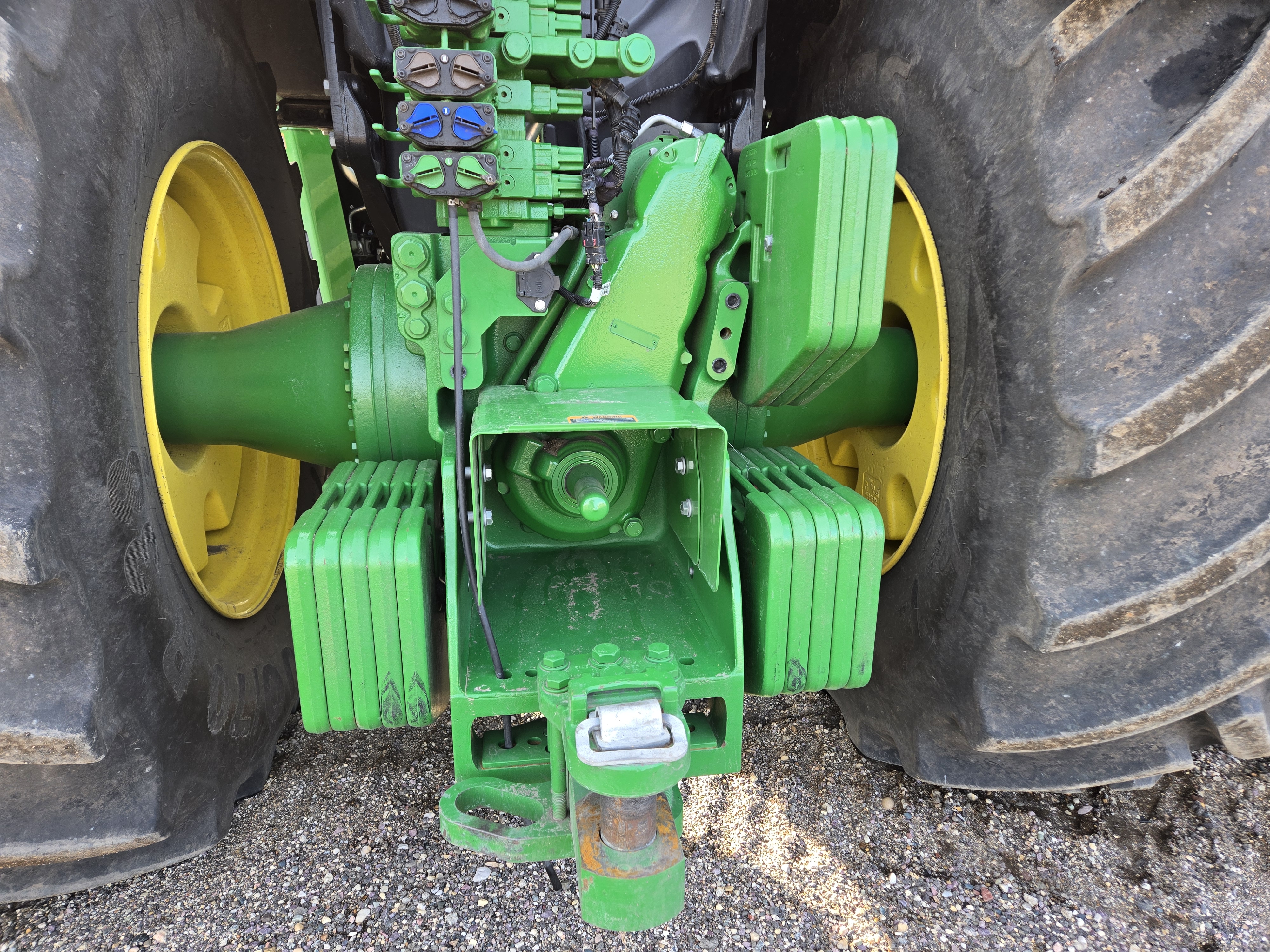 2023 John Deere 9R 640 Tractor 4WD